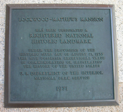 Plaque