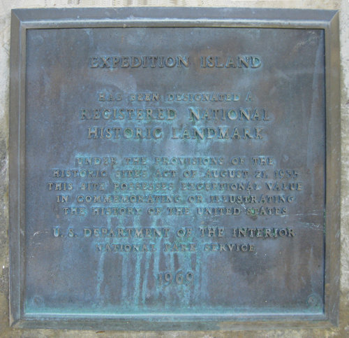 Plaque