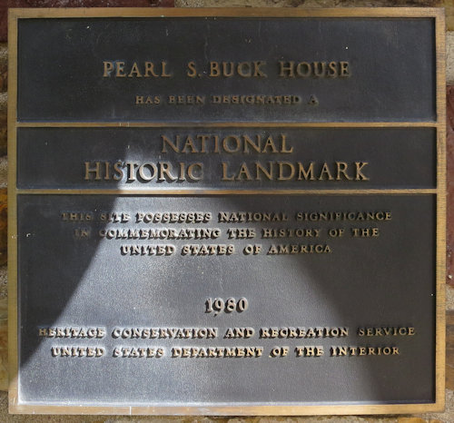 Plaque