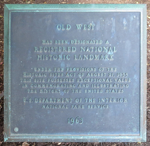 Plaque
