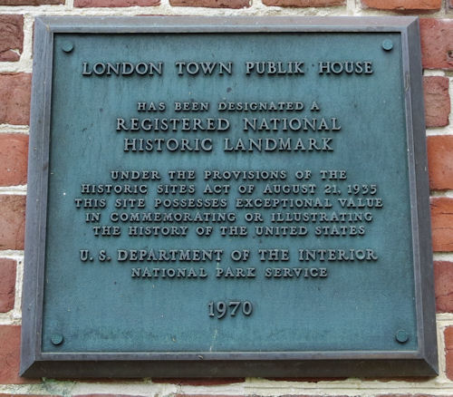 Plaque