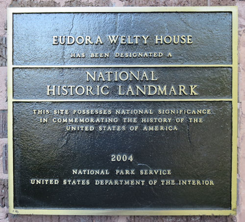 Plaque