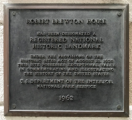 Plaque