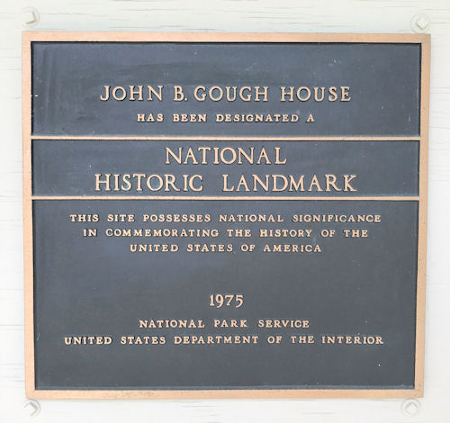 Plaque
