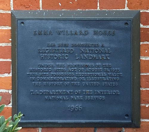 Plaque