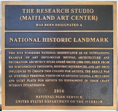 Plaque