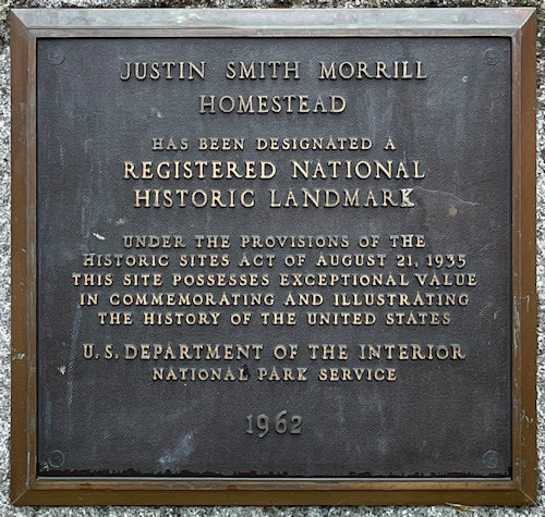 Plaque