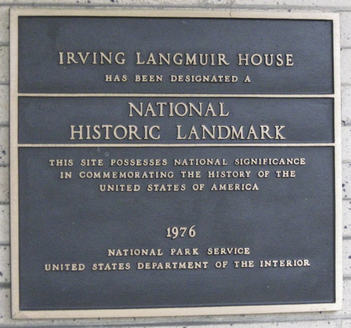 Plaque