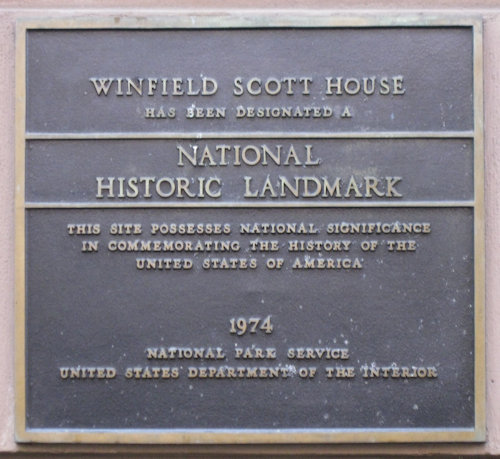 Plaque