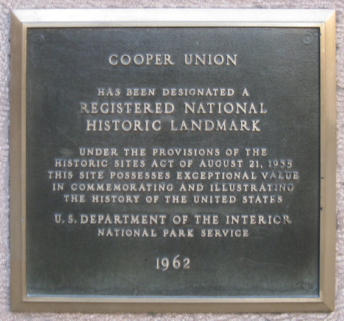 Plaque