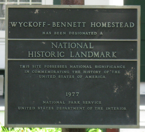 Plaque