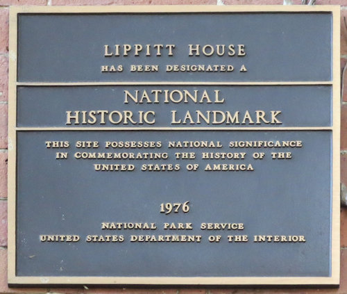 Plaque