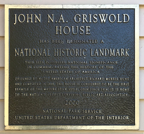 Plaque